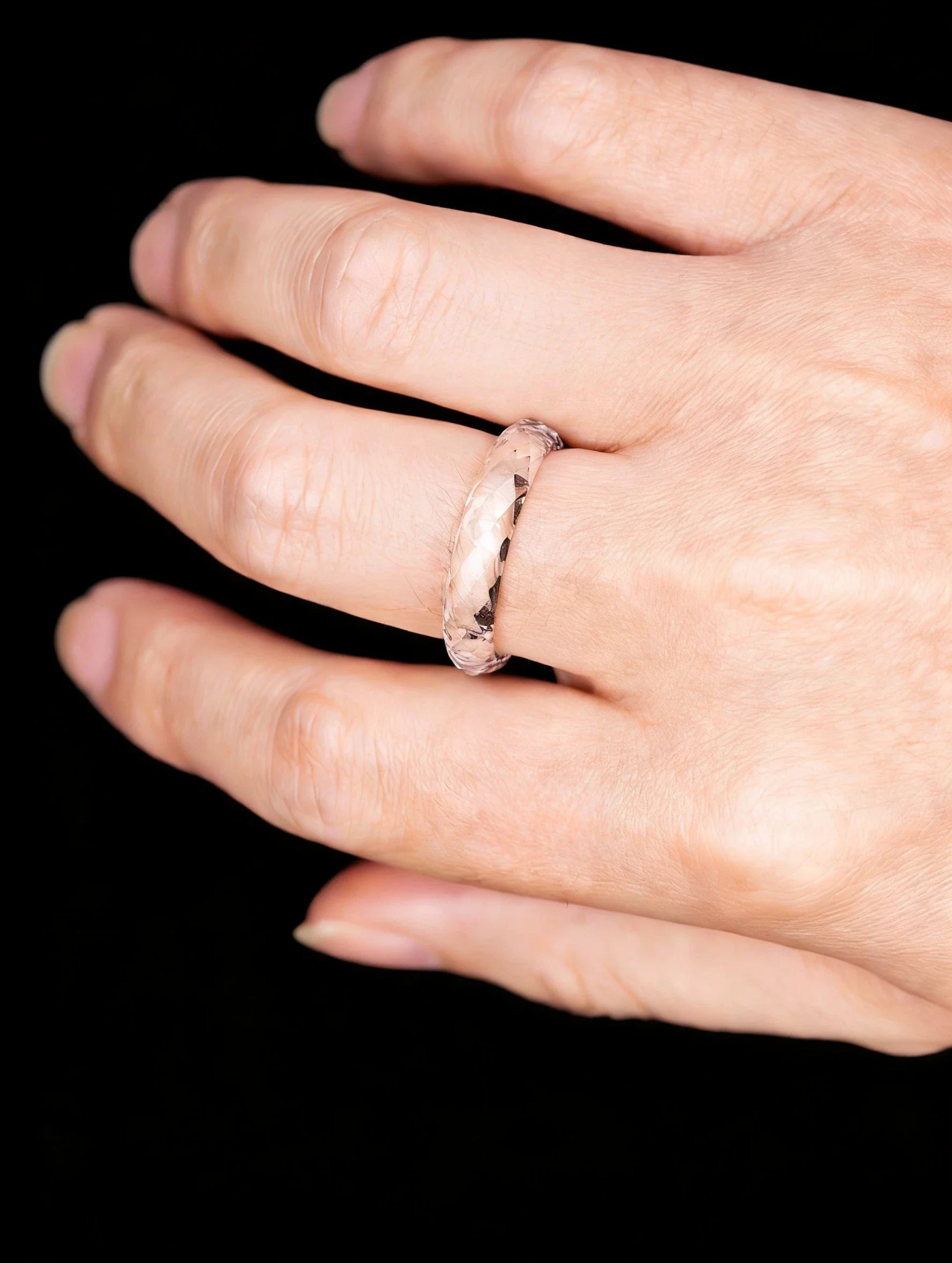 Zafiré — Anillo de 100% Zafiro de Laboratorio.