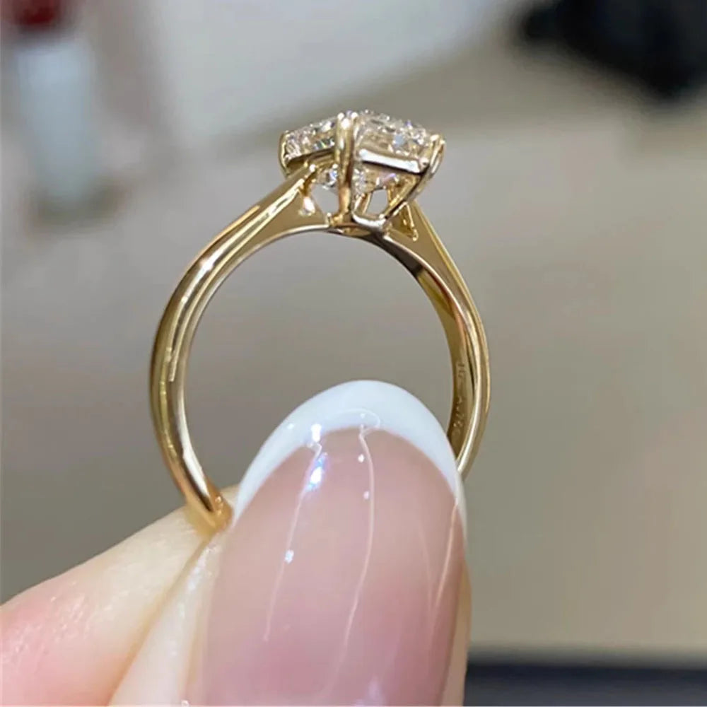 Esmerald- Anillo con Diamante corte esmeralda de 1 Ct IGI D VS1.