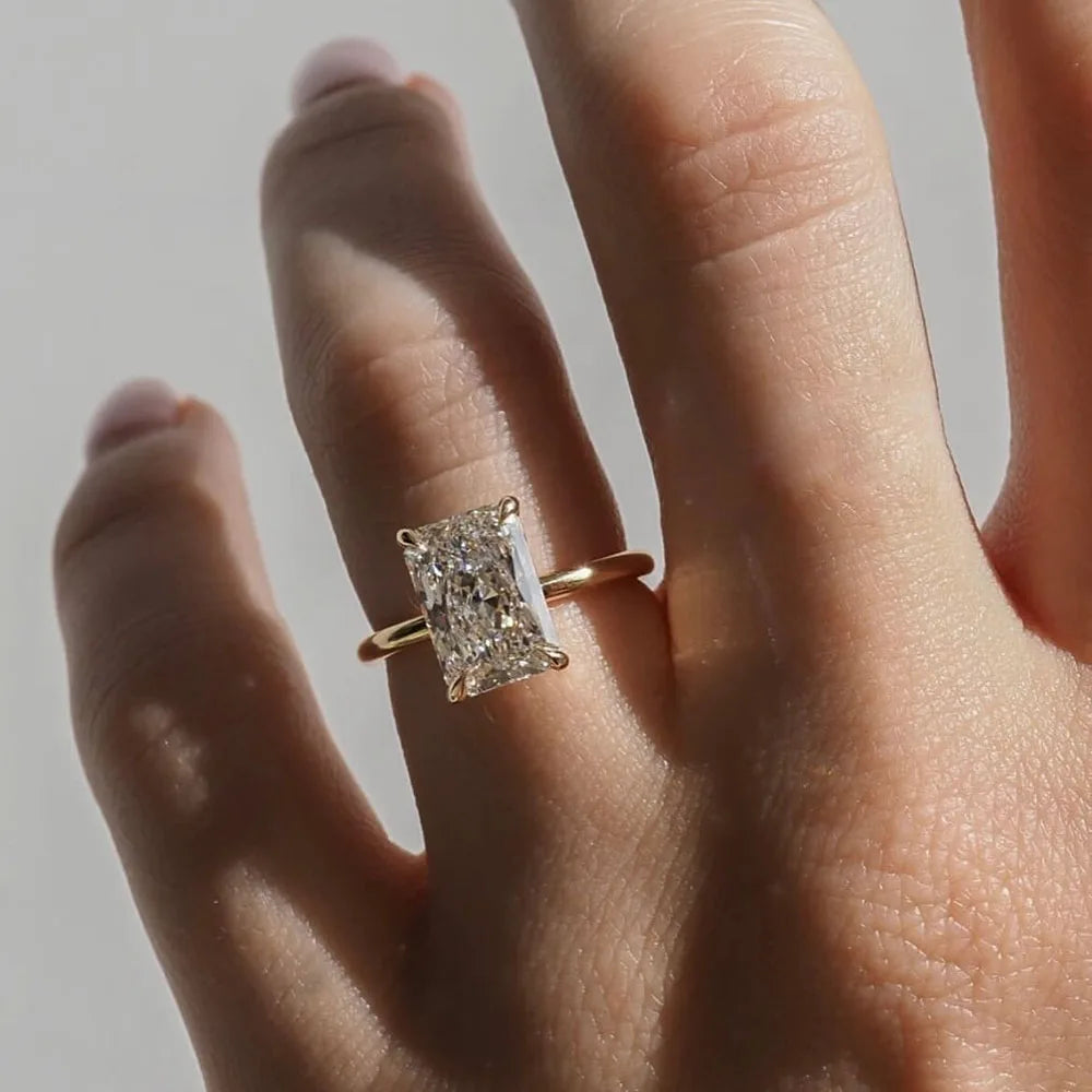 Radiant- Anillo con Diamante corte radiant de 1 Ct IGI D VS1.