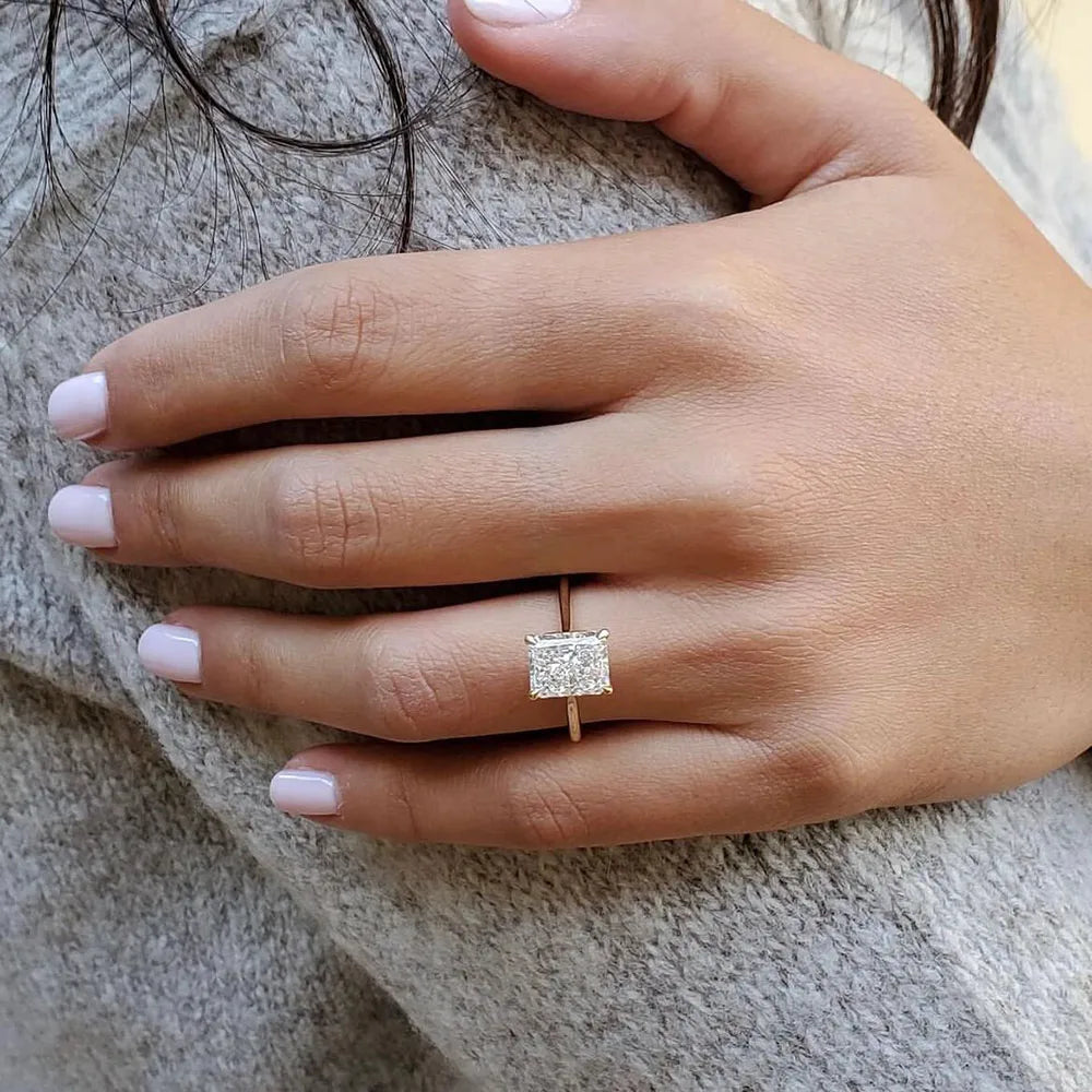 Radiant- Anillo con Diamante corte radiant de 1 Ct IGI D VS1.